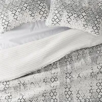 White Trellis Reversible 2-pc. Twin Quilt Set