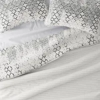 White Trellis Reversible 2-pc. Twin Quilt Set