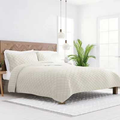 Natural Stitched Diamond 3-pc. King Quilt Set