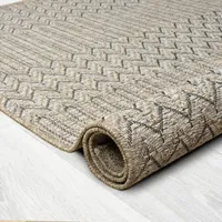 Tan Chevron Indoor/Outdoor Area Rug, 5x7