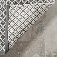 White Trellis Indoor/Outdoor Rug