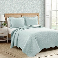 White and Teal Scallop 3-pc. King Quilt Set