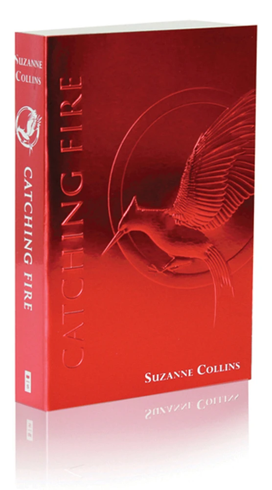 Catching Fire (The Second Book of the Hunger Games) (Foil Edition)