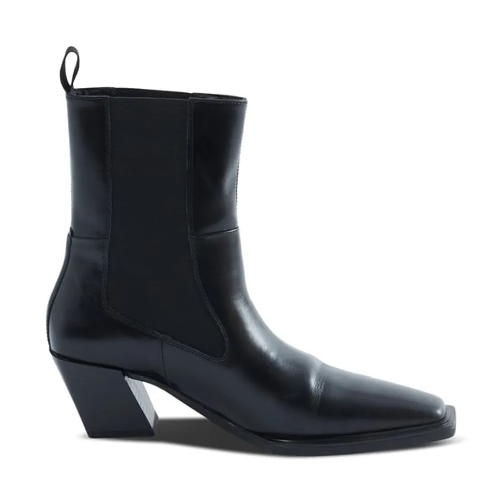 Bottes à talon Alina noires pour femmes, taille 7 - Vagabond Shoemakers | Little Burgundy Shoes