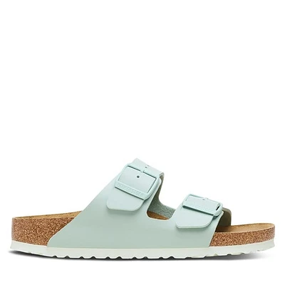 Sandales Arizona vert d'eau pour femmes en Bleu Pâle, taille - Birkenstock | Little Burgundy Shoes