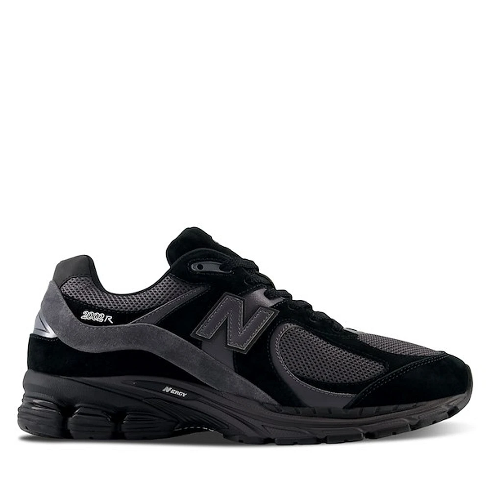 New Balance 2002R Sneakers Black/Gray, Womens / Mens Suede