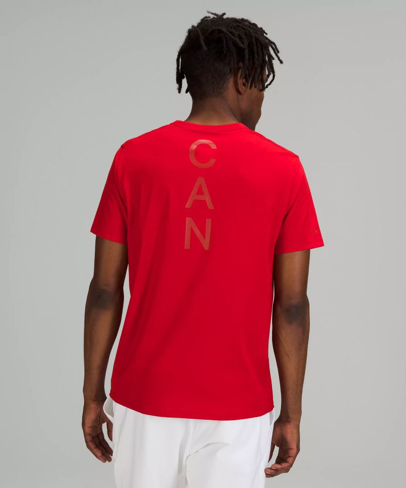 Team Canada lululemon Fundamental T-Shirt *COC Logo | Men's Short Sleeve Shirts & Tee's