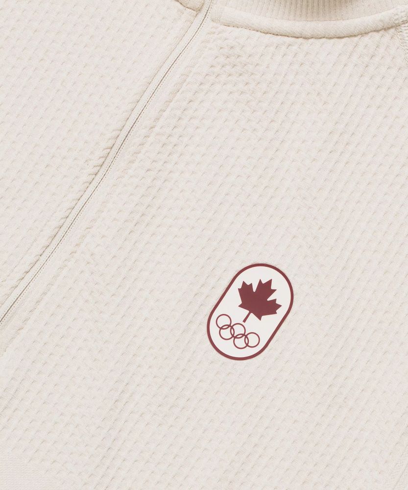Lululemon athletica Team Canada Engineered Warmth Half Zip*COC Logo, Men's  Hoodies & Sweatshirts