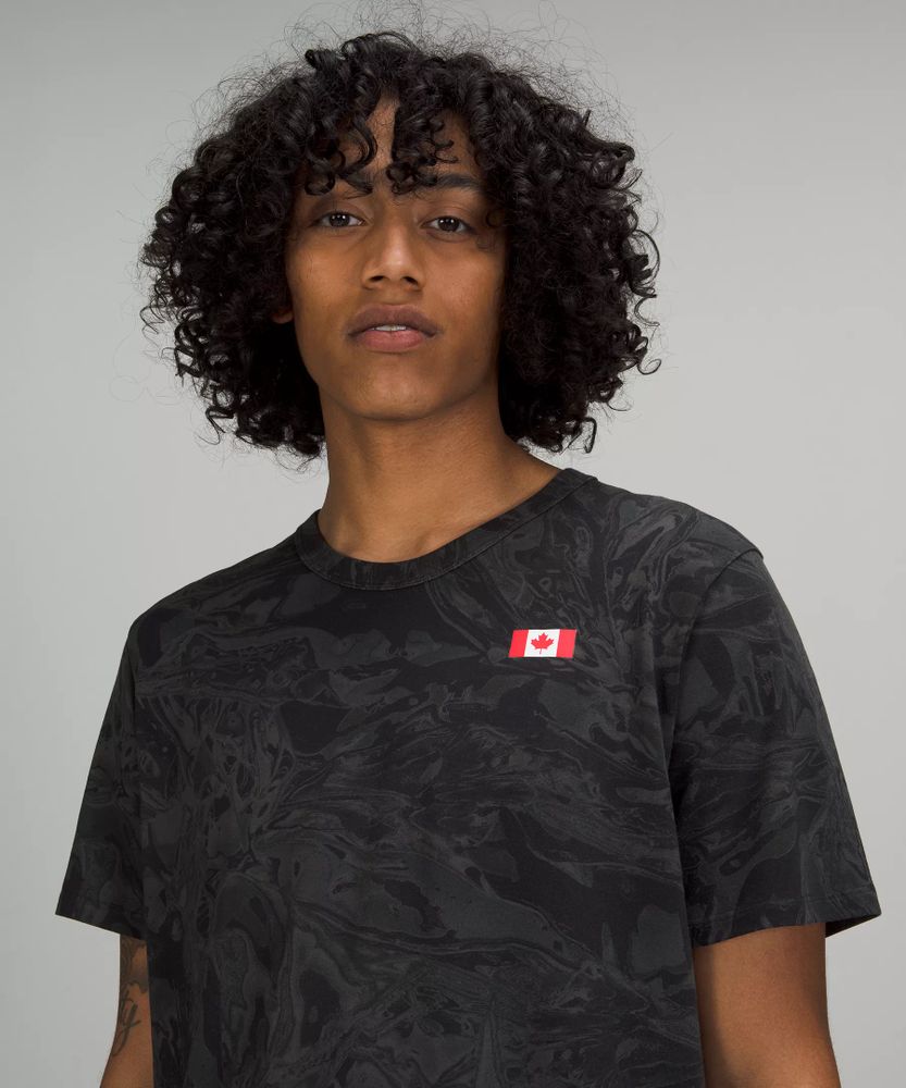 Team Canada lululemon Fundamental T-Shirt *COC Logo | Men's Short Sleeve Shirts & Tee's