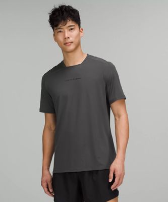 Square-Neck Running Short Sleeve Shirt | Men's Shirts & Tee's