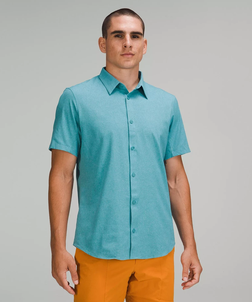 Airing Easy Short-Sleeve Shirt | Men's Short Sleeve Shirts & Tee's