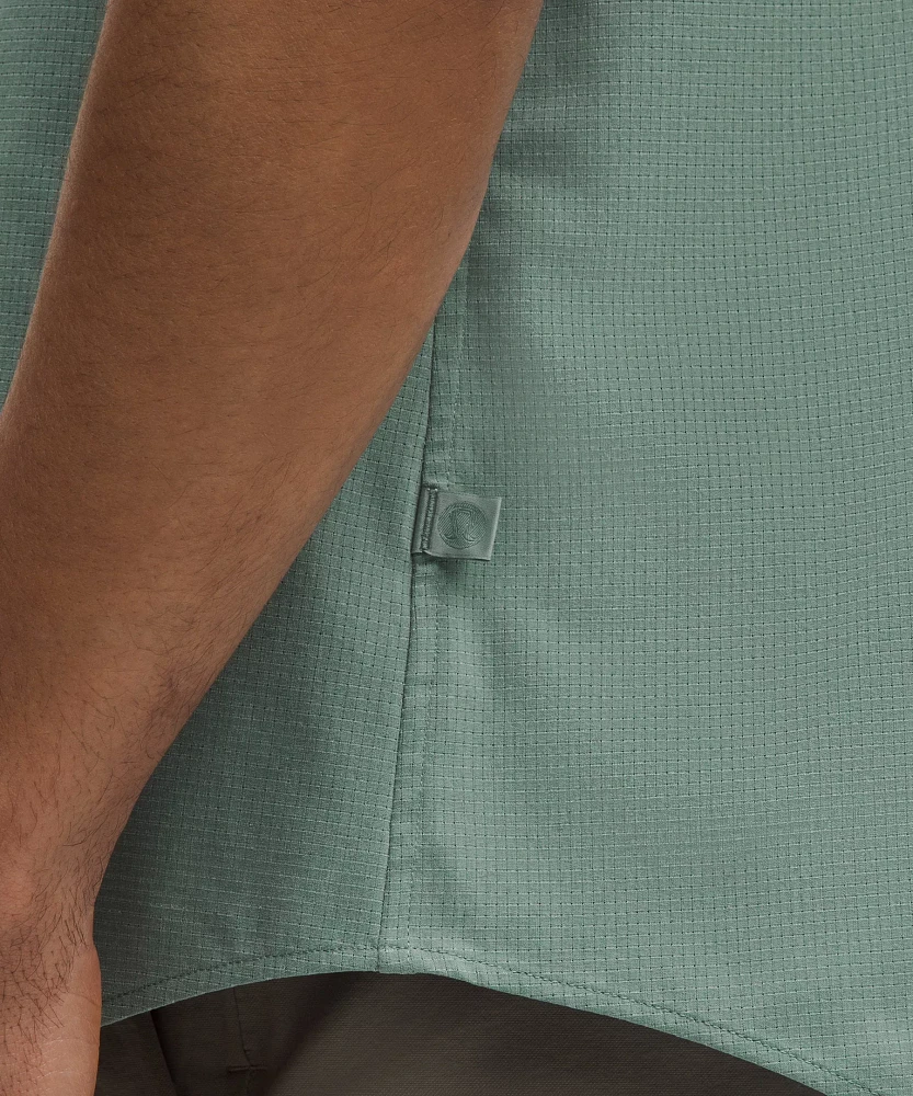 Airing Easy Short-Sleeve Shirt | Men's Short Sleeve Shirts & Tee's