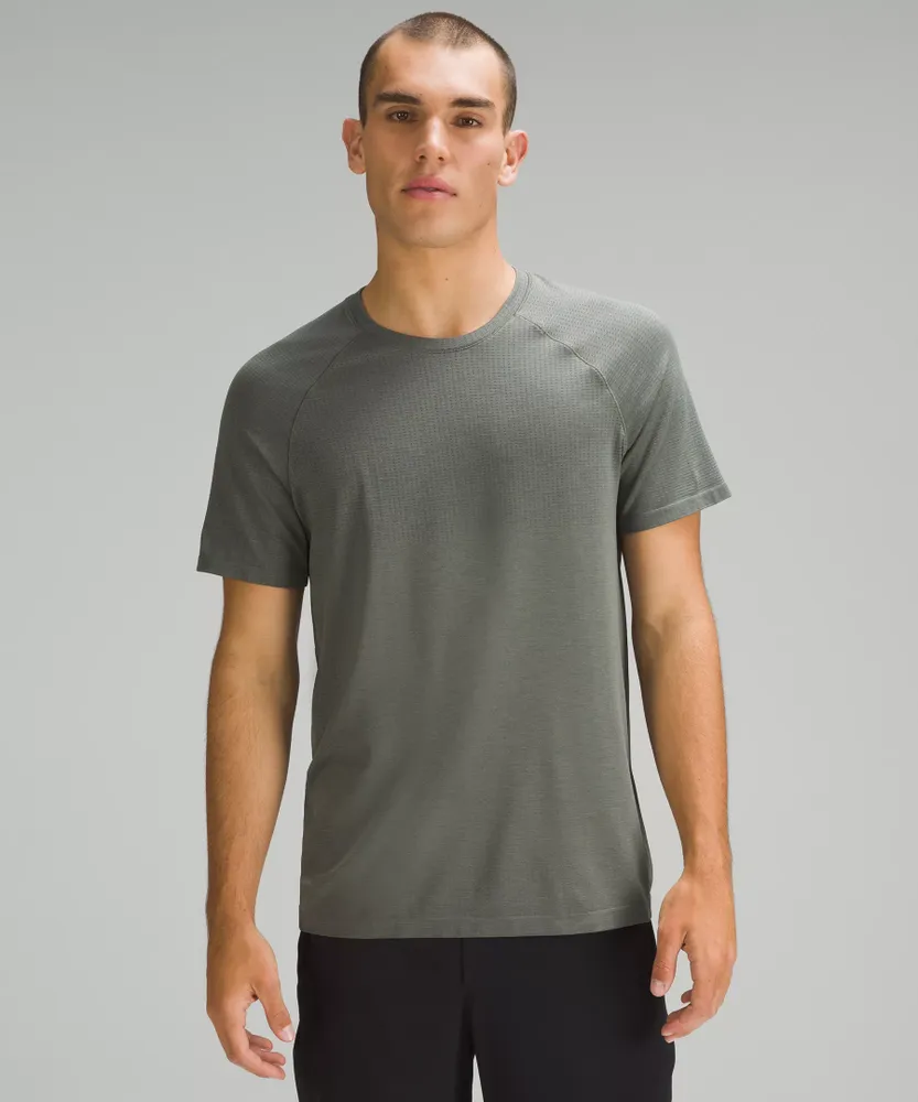 Lululemon athletica Metal Vent Tech Short-Sleeve Shirt, Men's Short Sleeve  Shirts & Tee's