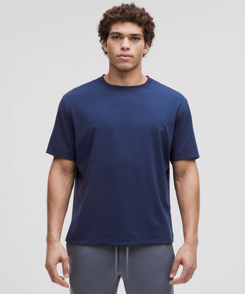 Relaxed-Fit Training Short-Sleeve Shirt | Men's Short Sleeve Shirts & Tee's