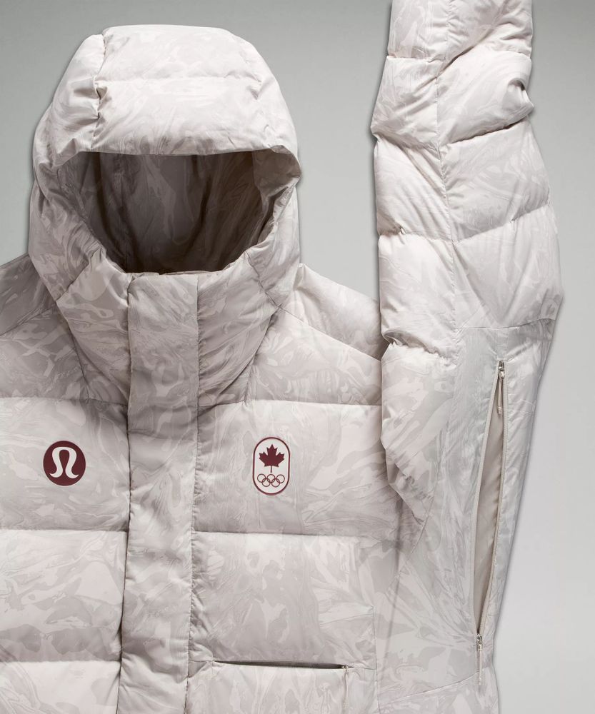 Team Canada 22 Men's Down Jacket *COC Logo | Coats & Jackets