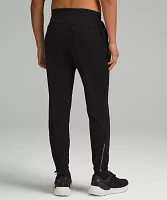 Surge Jogger *Regular | Men's Joggers