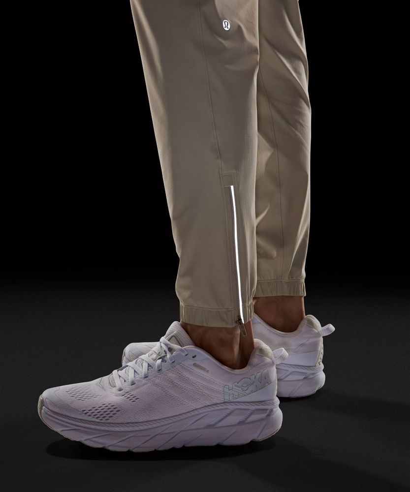 Surge Jogger *Regular | Men's Joggers