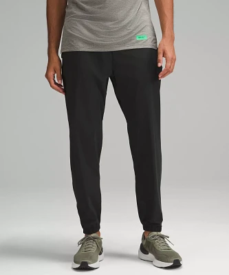 Surge Jogger *Regular | Men's Joggers