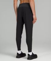 Surge Hybrid Pant 31" *Tall Online Only | Men's Track Pants