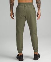 License to Train Jogger | Men's Joggers