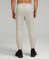 License to Train Jogger | Men's Joggers