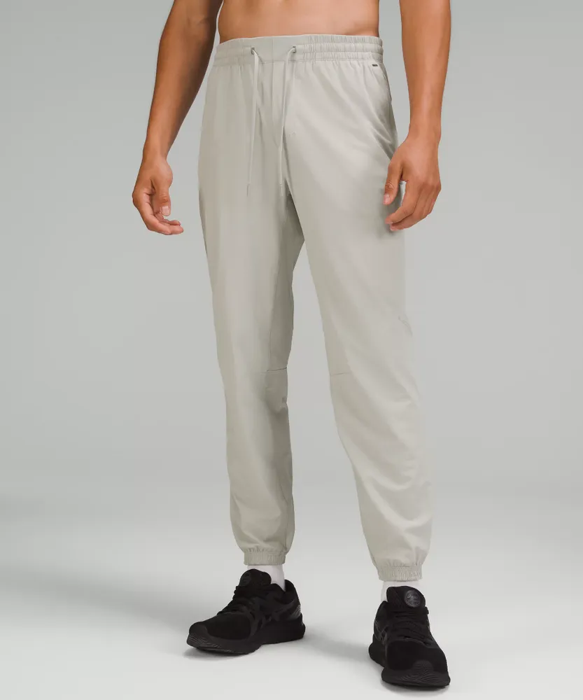 License to Train Cargo Jogger | Men's Joggers