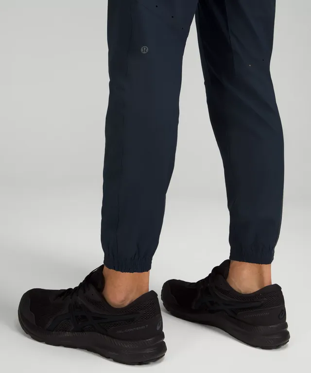 License to Train Jogger *Shorter, Men's Joggers