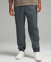 Lightweight Cargo Pocket Jogger | Men's Joggers