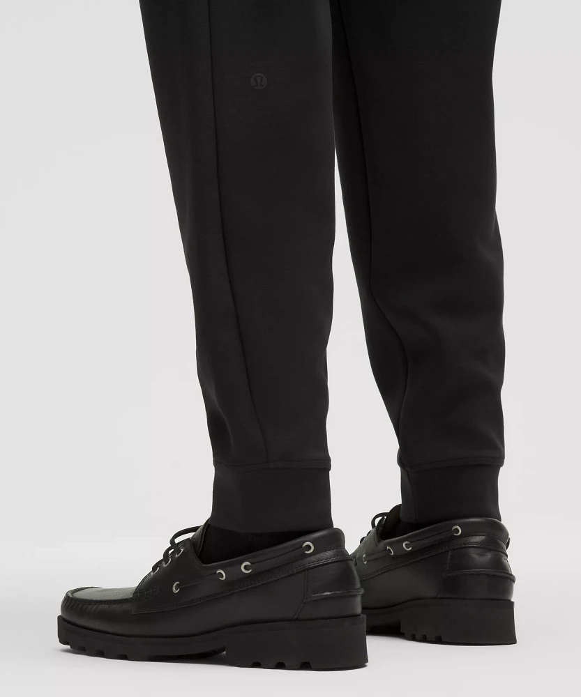 Smooth Spacer Jogger *Shorter | Men's Joggers