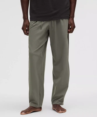 Balancer Woven Relaxed-Fit Pant *Regular | Men's Sweatpants