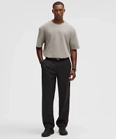 Woven Classic-Fit Pleated Trouser *Regular | Men's Trousers