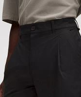 Woven Classic-Fit Pleated Trouser *Regular | Men's Trousers