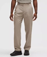 Woven Classic-Fit Pleated Trouser *Regular | Men's Trousers