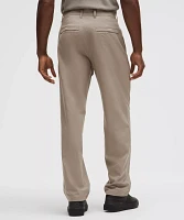 Woven Classic-Fit Pleated Trouser *Regular | Men's Trousers