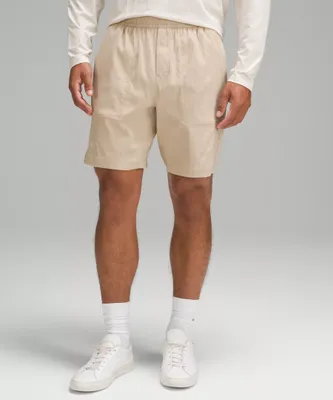 Elastic-waist-cargo-shorts-for-men