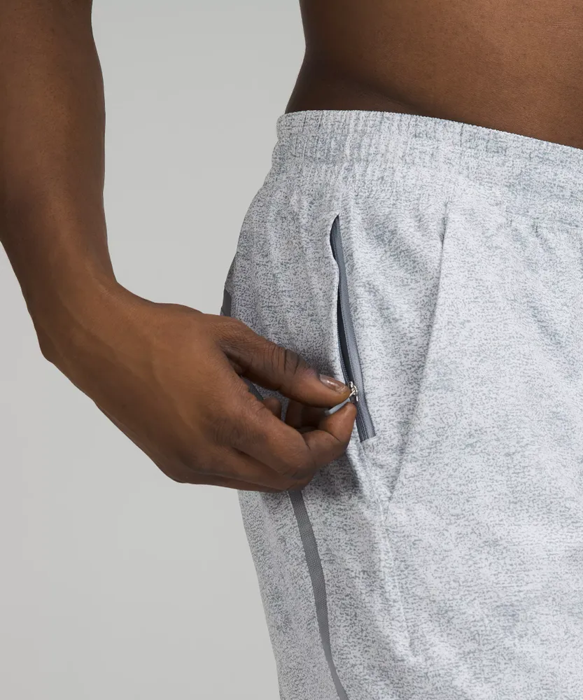 Pace Breaker Linerless Short 9" | Men's Shorts