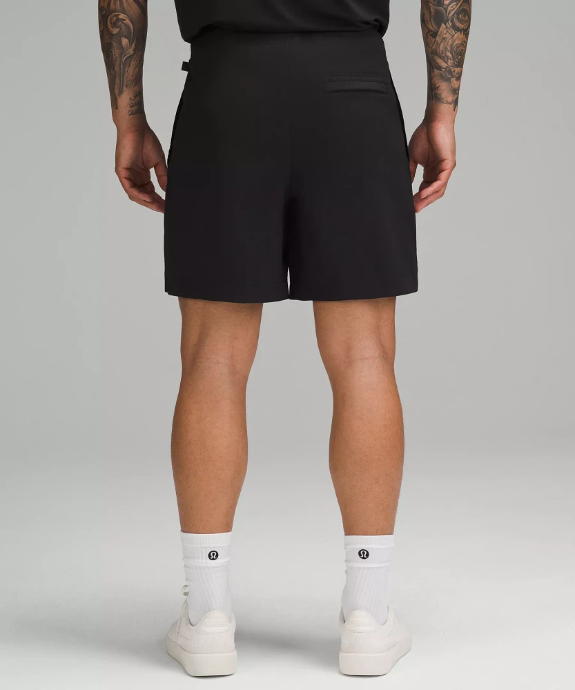 Relaxed-Fit Pull-On Short 7" *Light Woven | Men's Shorts