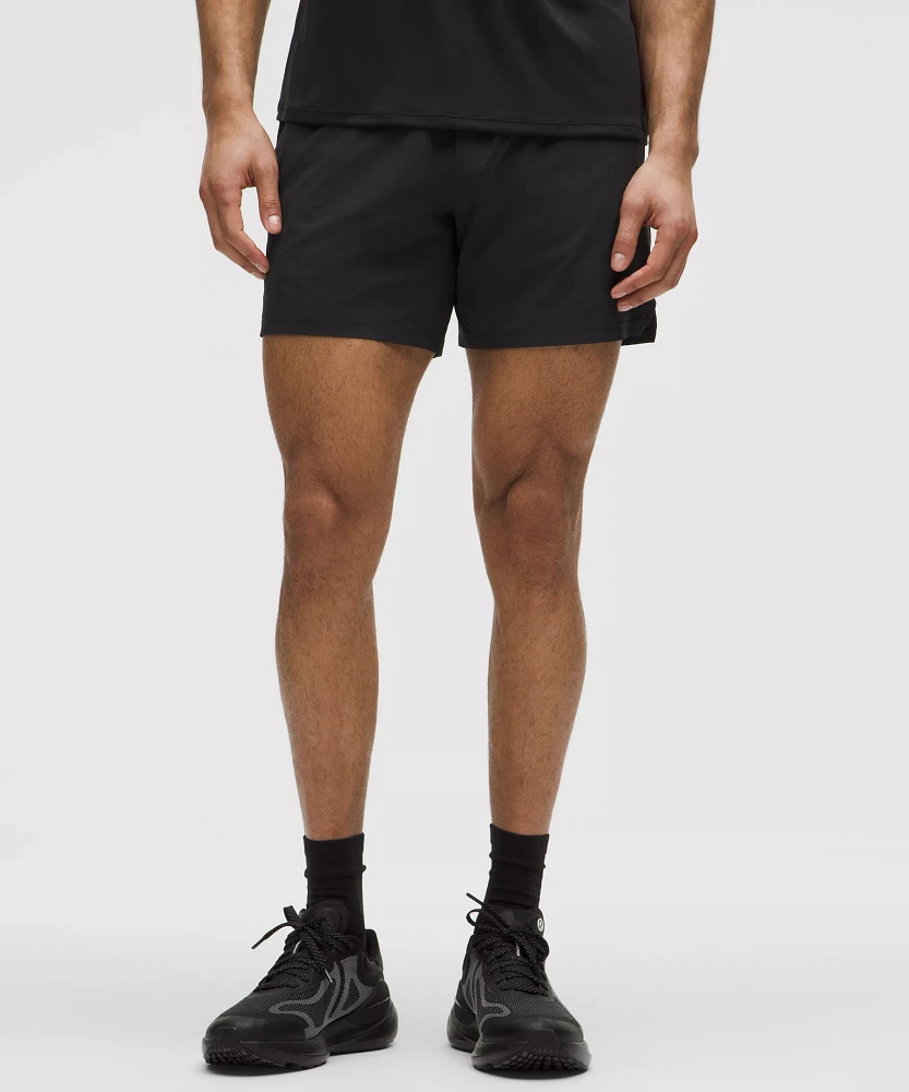 Mile Maker Run Crew Ripstop Linerless Short 6" | Men's Shorts