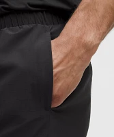 Mile Maker Run Crew Ripstop Linerless Short 6" | Men's Shorts