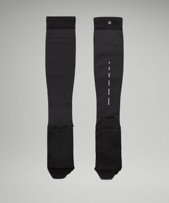 MicroPillow Compression Knee-High Running Sock *Light Cushioning | Men's Socks