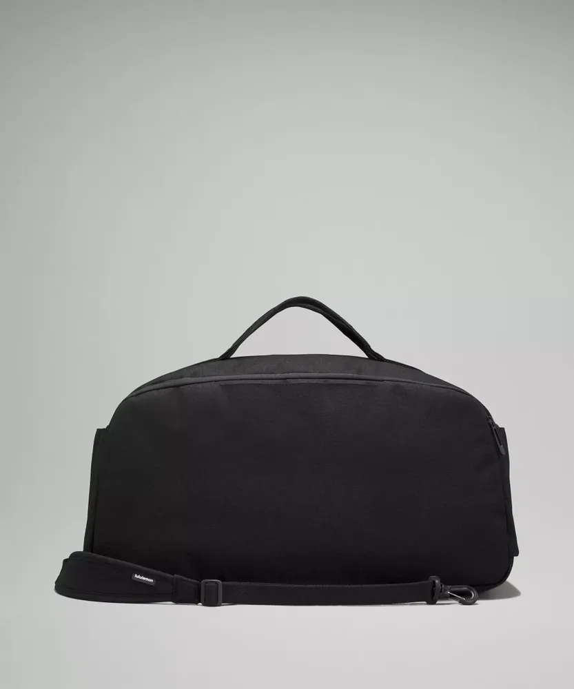 Command the Day Duffle Bag 40L | Men's Bags,Purses,Wallets
