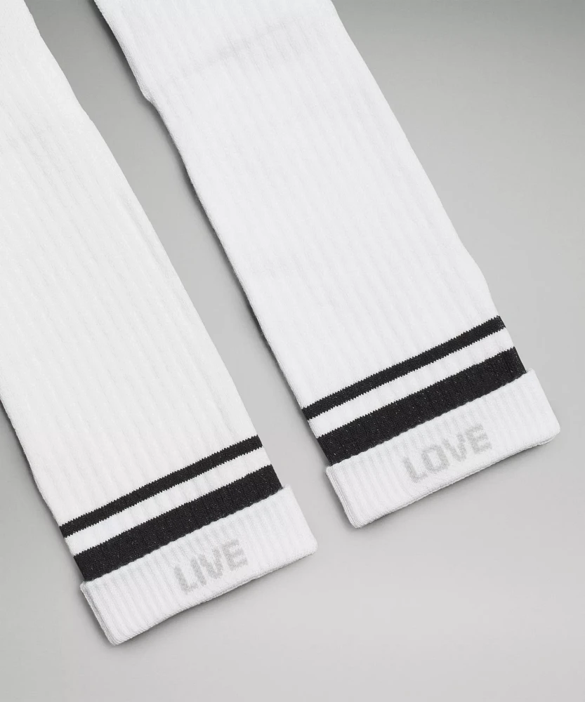 Men's Daily Stride Ribbed Comfort Crew Socks *Stripe |