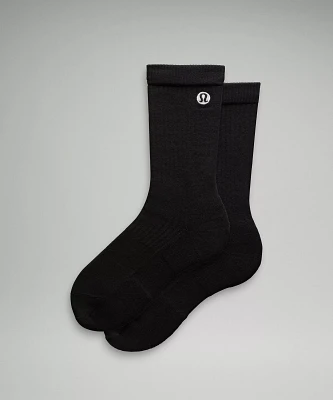 Men's Daily Stride Ribbed Comfort Crew Socks |