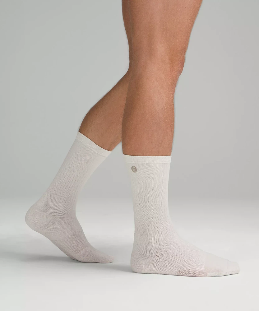 Men's Daily Stride Ribbed Comfort Crew Socks |