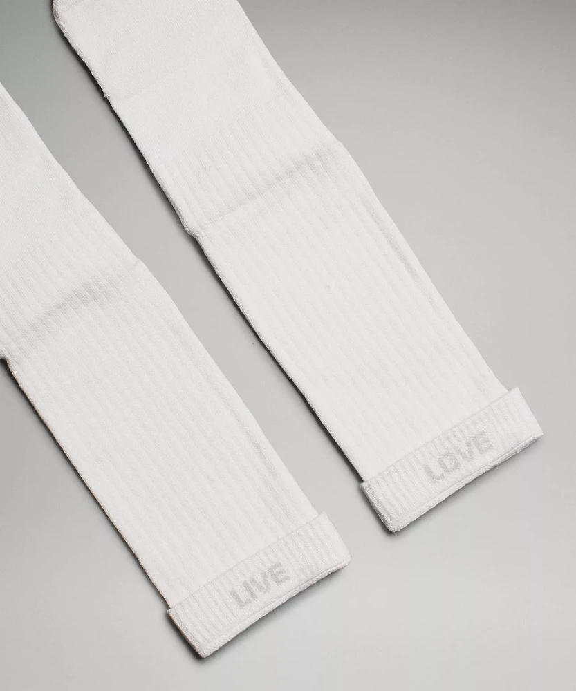 Men's Daily Stride Ribbed Comfort Crew Socks |