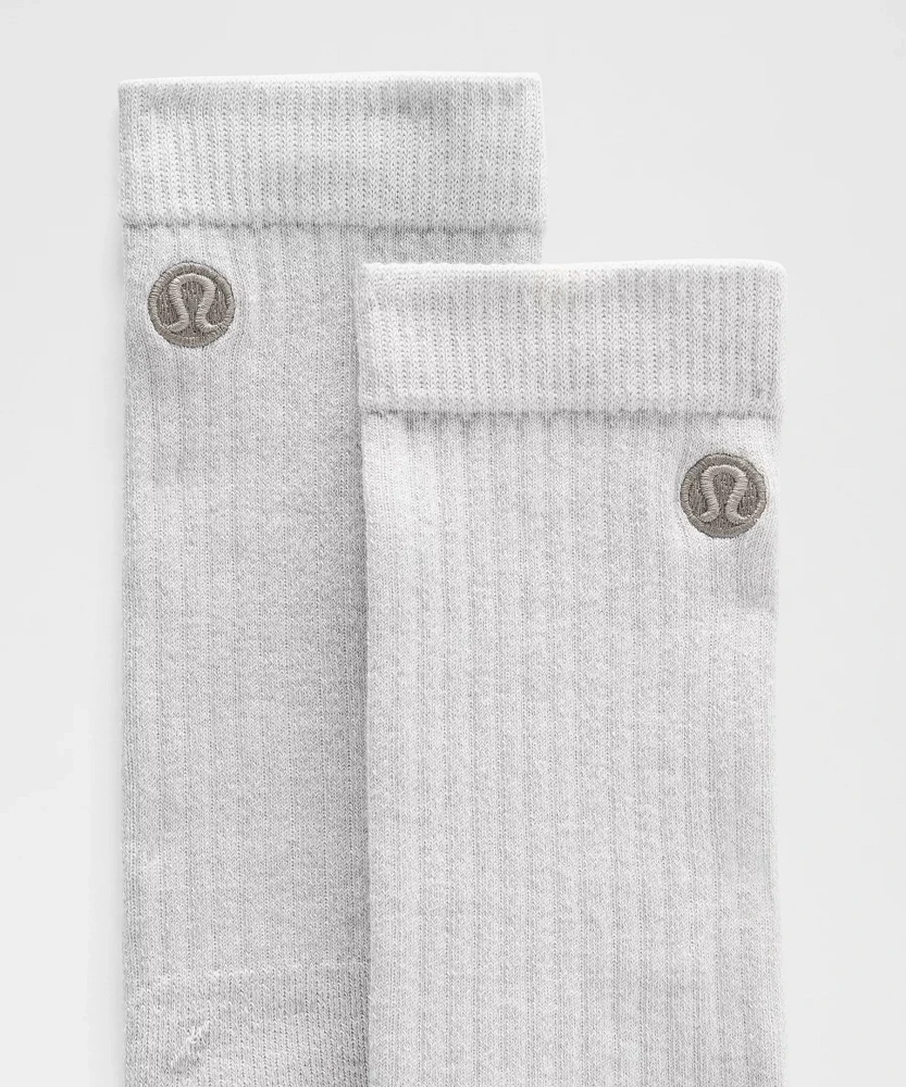 Men's Daily Stride Ribbed Comfort Crew Socks *3 Pack |