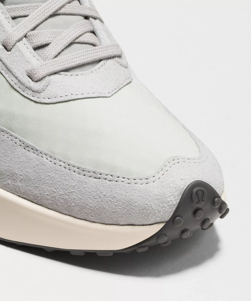 Men's CrossCity Sneaker | Shoes