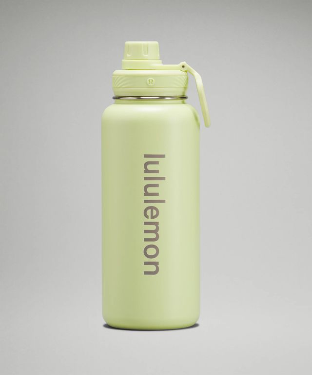 Lululemon athletica Back to Life Sport Bottle 32oz, Unisex Water Bottles