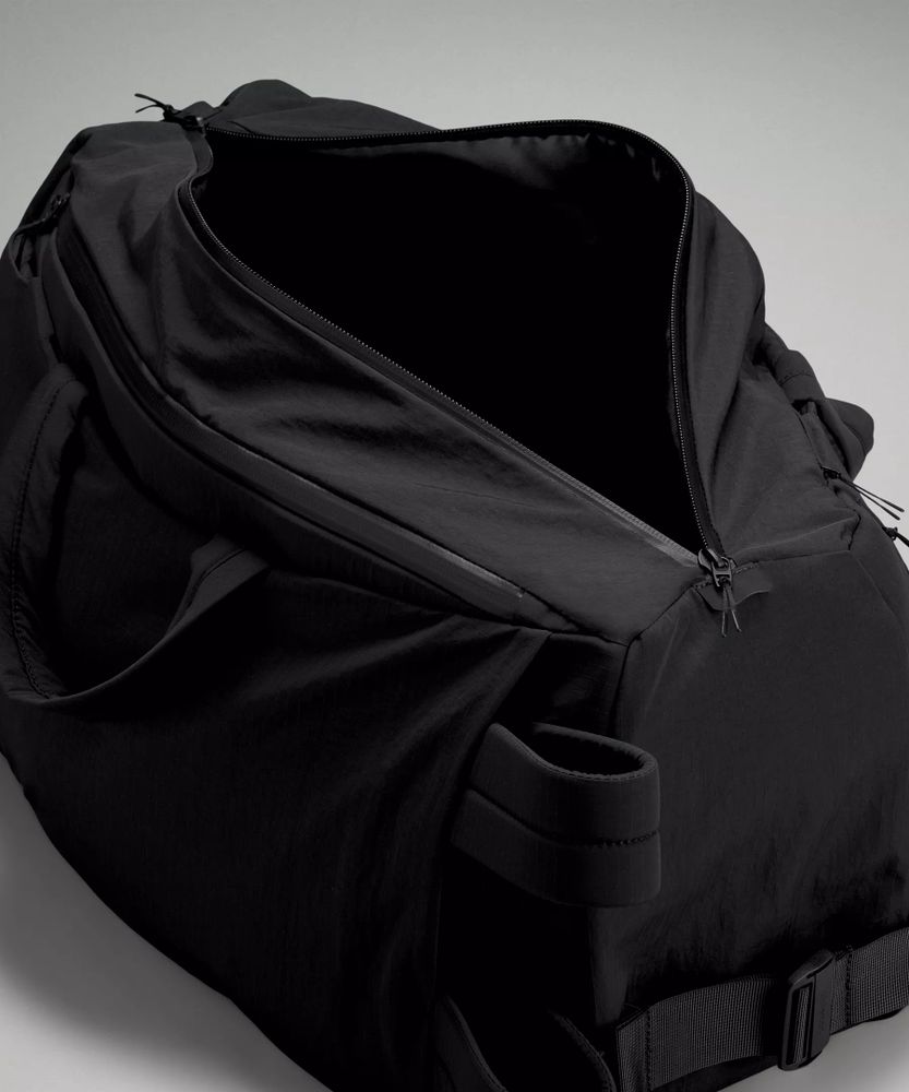 lululemon lab convertible large duffle bag 29l