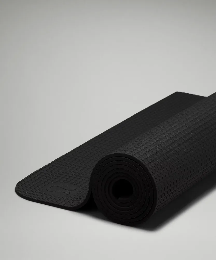 The Travel Mat 1.5mm *Made With FSC™ Certified Rubber, Unisex Mats